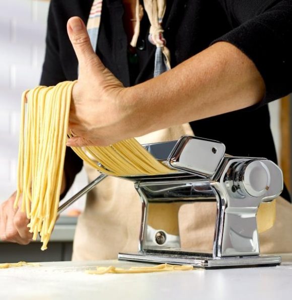 EV315-bigoli-cutter-for-marcato-pasta-machine-u-0020